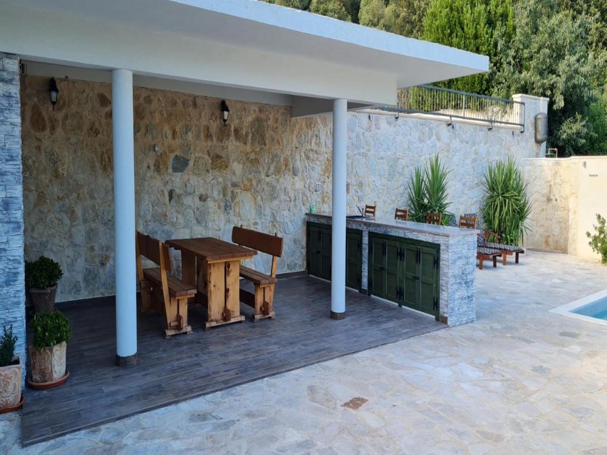 Mico Holiday home Drvenik (Split-Dalmatia)